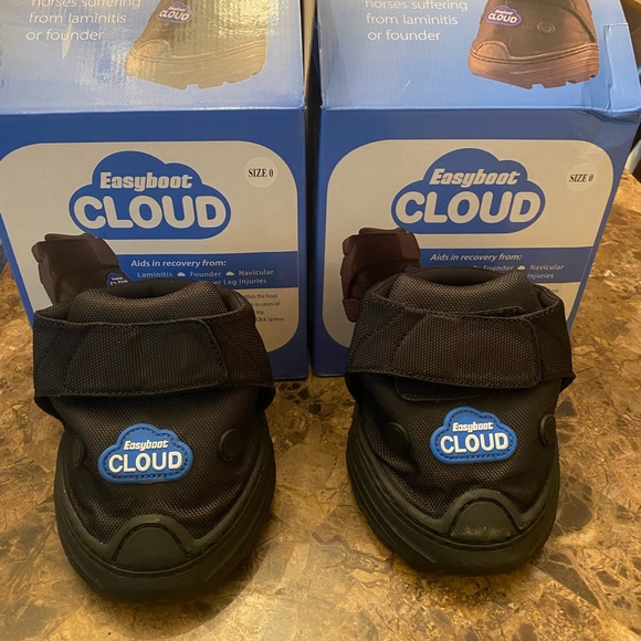 cloud boots for horses
